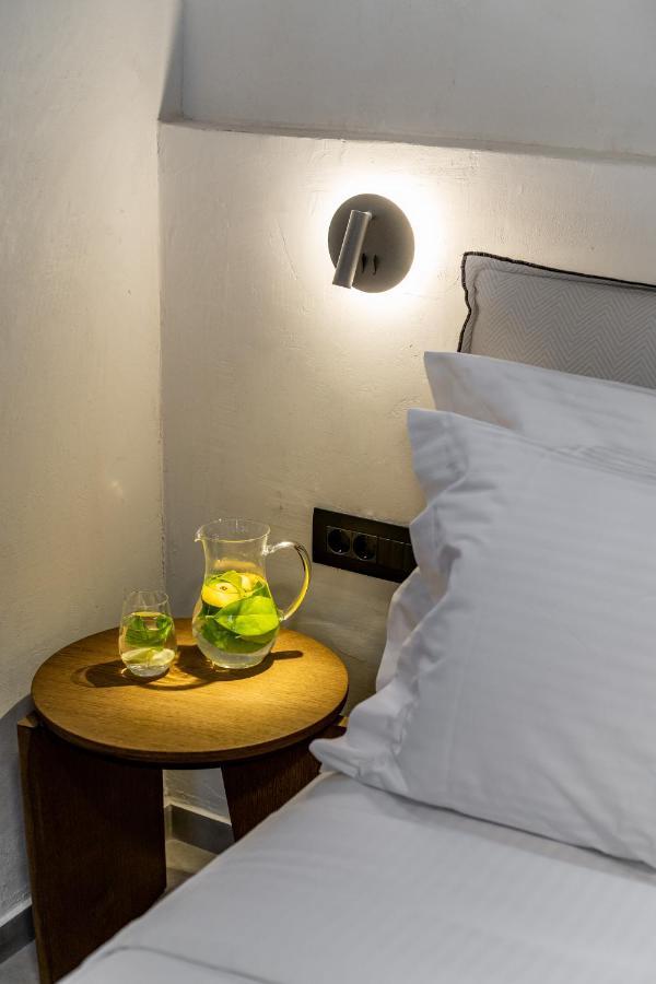 Amer Suites Fira  Esterno foto