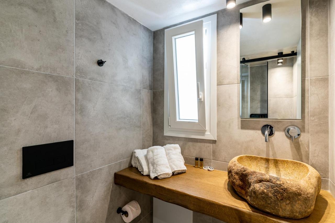 Amer Suites Fira  Esterno foto