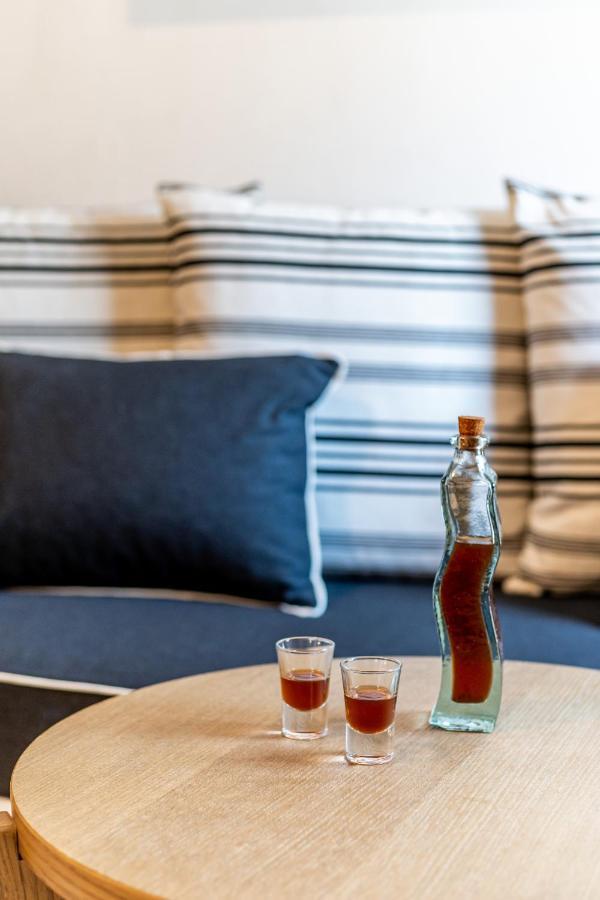 Amer Suites Fira  Esterno foto